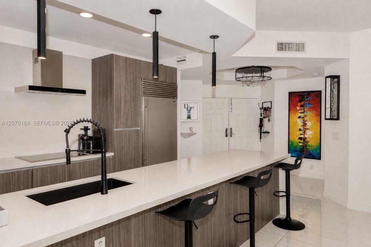 3700 Island Blvd , Unit C402, Aventura, FL 33160 Photo