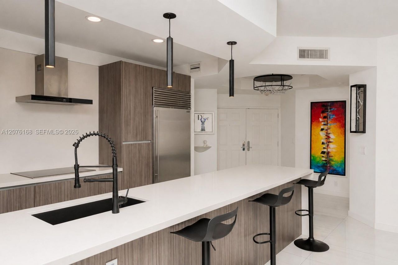 3700 Island Blvd , Unit C402, Aventura, FL 33160 Photo
