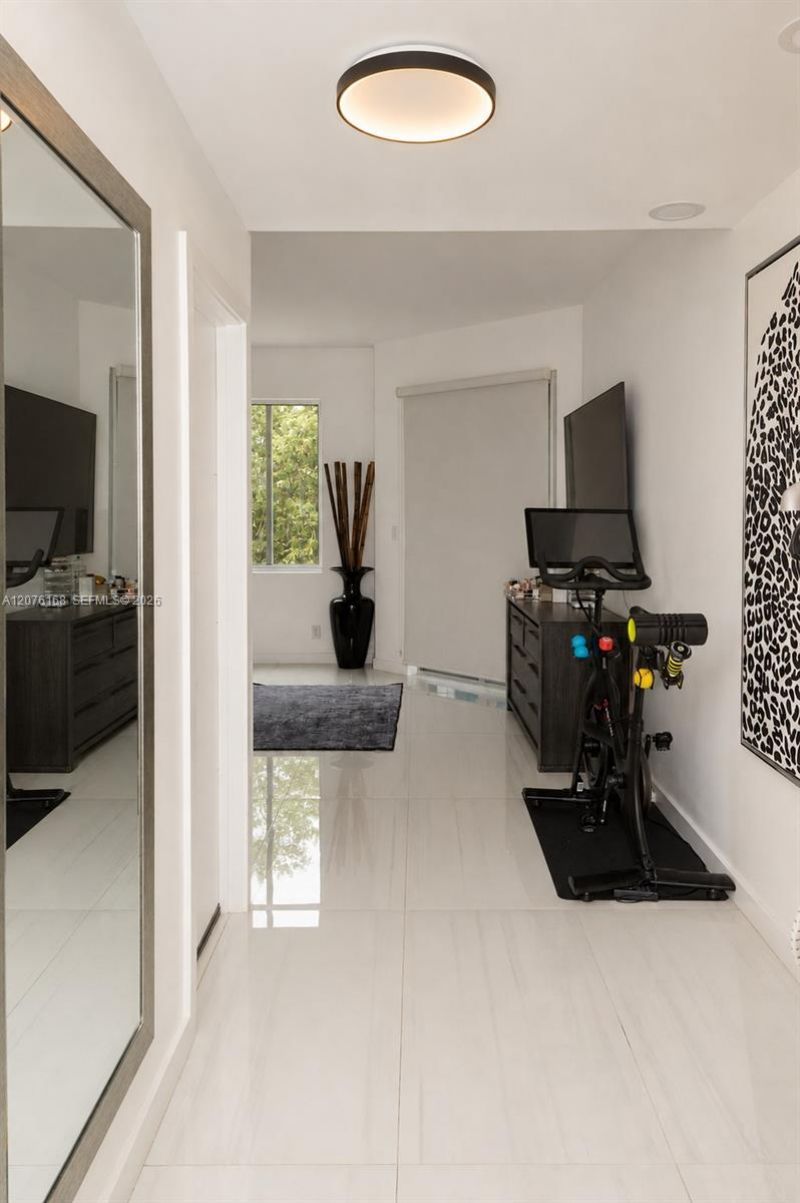 3700 Island Blvd , Unit C402, Aventura, FL 33160 Photo