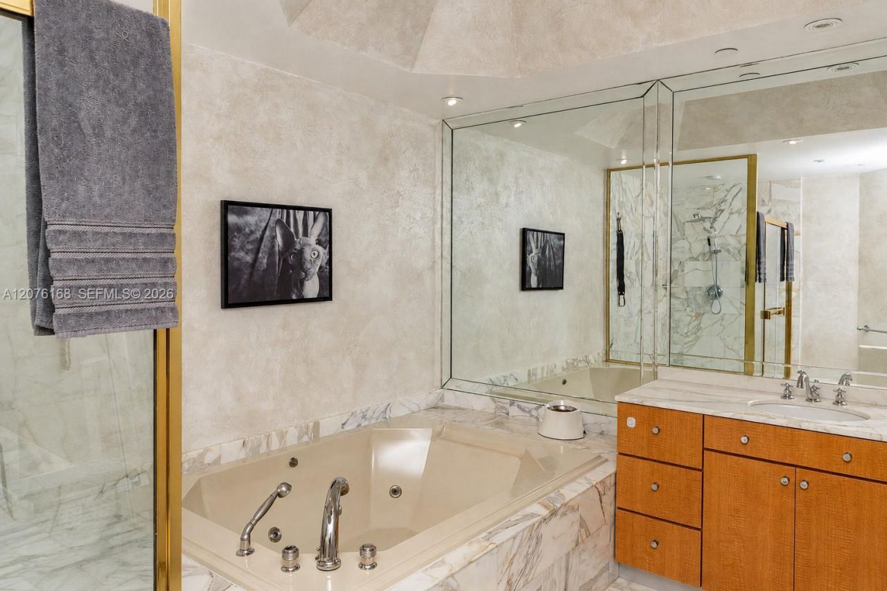 3700 Island Blvd , Unit C402, Aventura, FL 33160 Photo