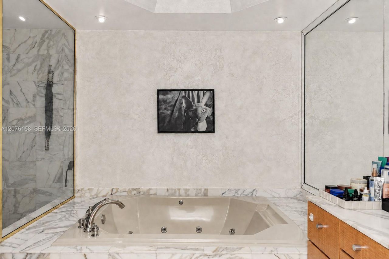 3700 Island Blvd , Unit C402, Aventura, FL 33160 Photo
