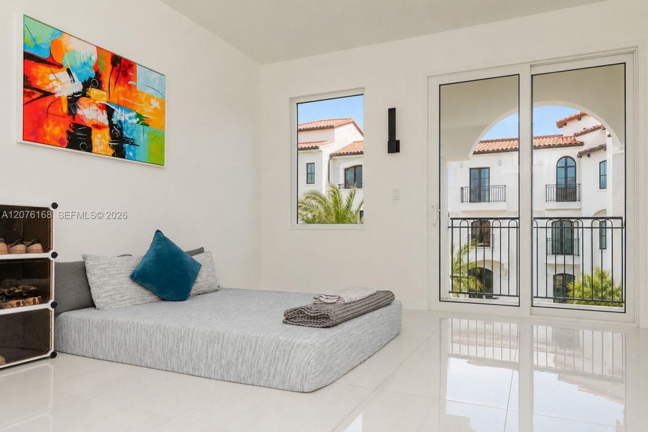 3700 Island Blvd , Unit C402, Aventura, FL 33160 Photo