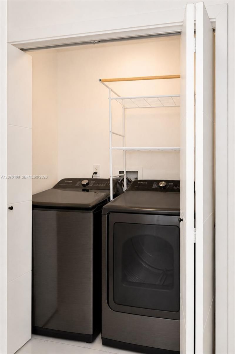 3700 Island Blvd , Unit C402, Aventura, FL 33160 Photo