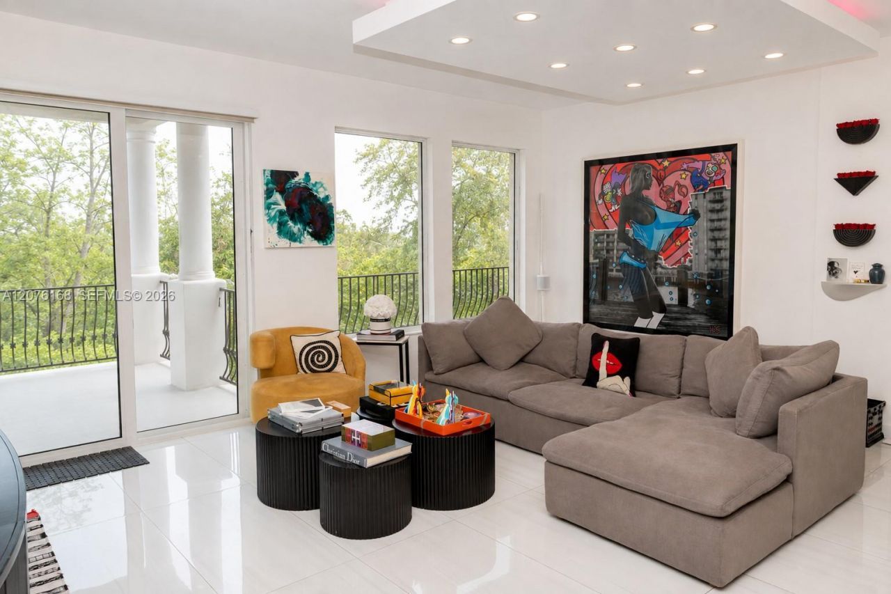 3700 Island Blvd , Unit C402, Aventura, FL 33160 Photo