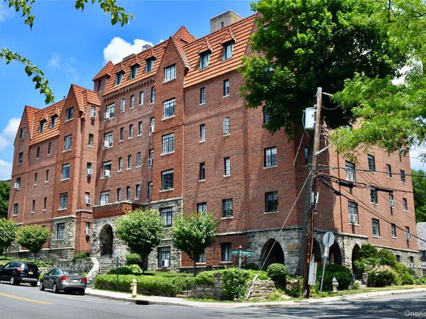 22 Sagamore Road , Unit 2B, Bronxville, NY 10708