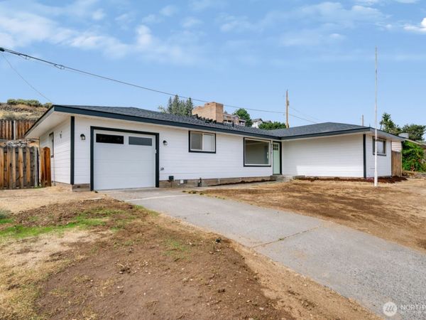 401 Patrick Road , Ephrata, WA 98823