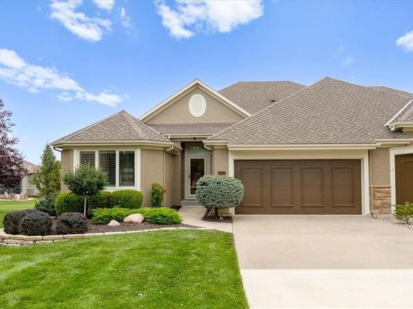 10007 MILLSTONE Drive, Lenexa, KS 66220