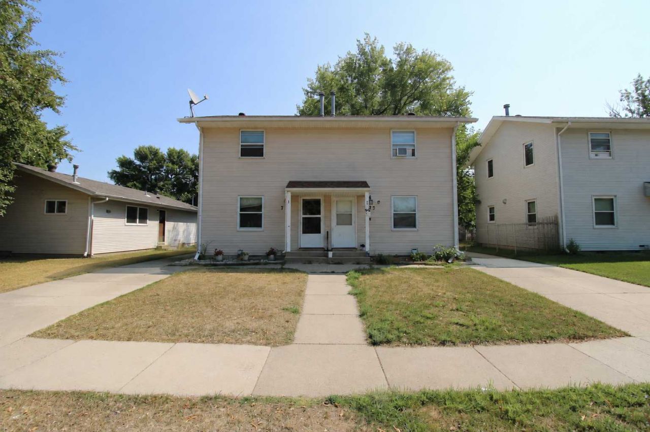 731 27th Street N primary photo