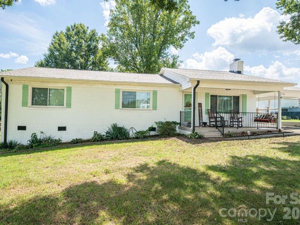1718 Woolie Road , Lincolnton, NC 28092