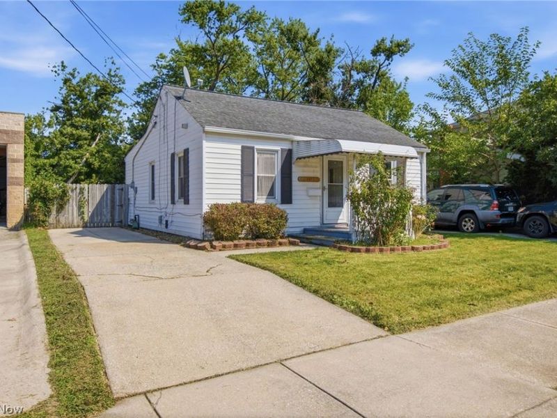1489 E 361st Street , Eastlake, OH 44095 Photo 3