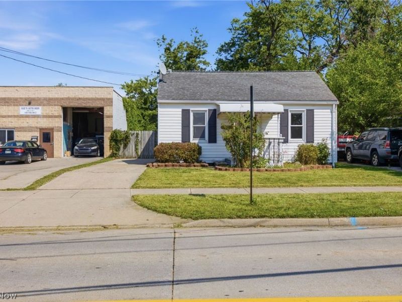 1489 E 361st Street , Eastlake, OH 44095 Photo 5