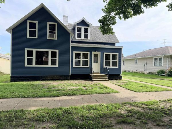 403 MAIN ST, Hospers, IA 51238