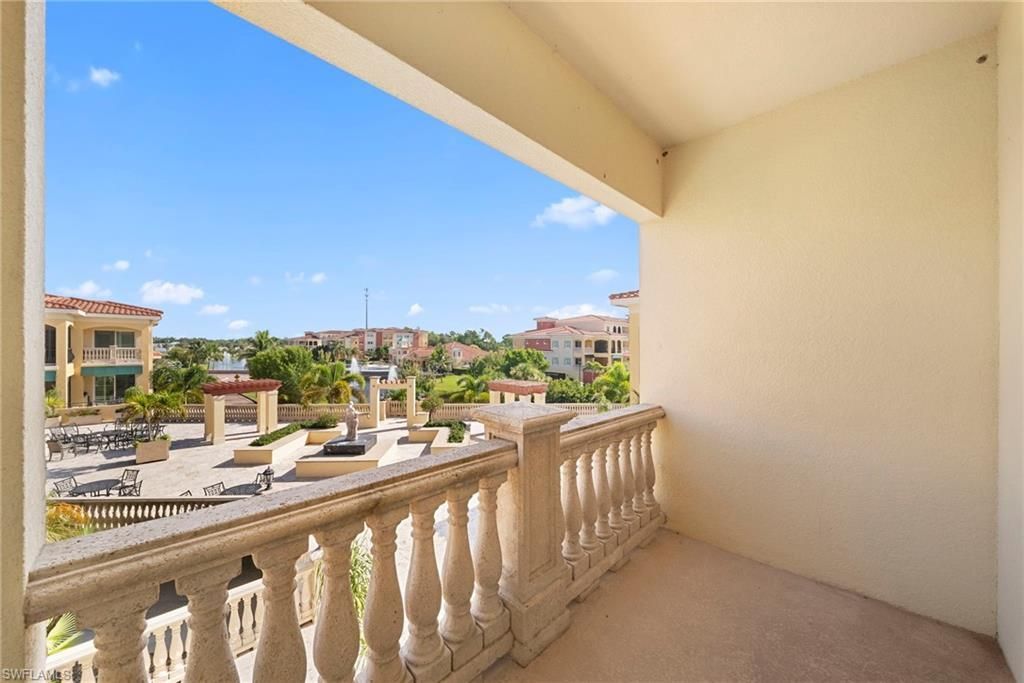 21450 Strada Nuova Cir , Unit A302, Estero, FL 33928 Photo