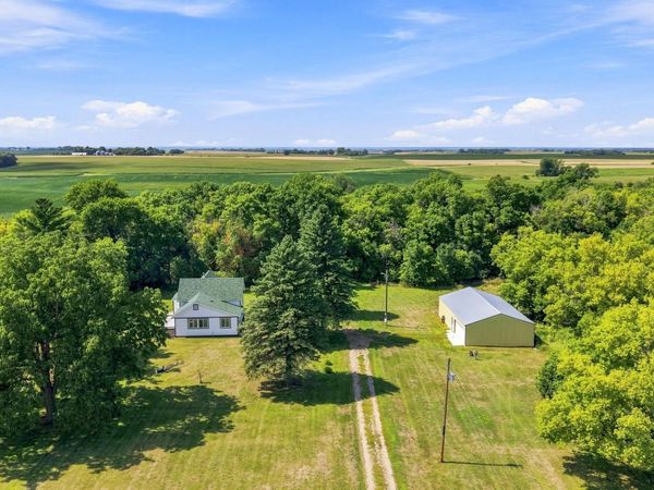 38401 County Highway 21 , Rothsay, MN 56579