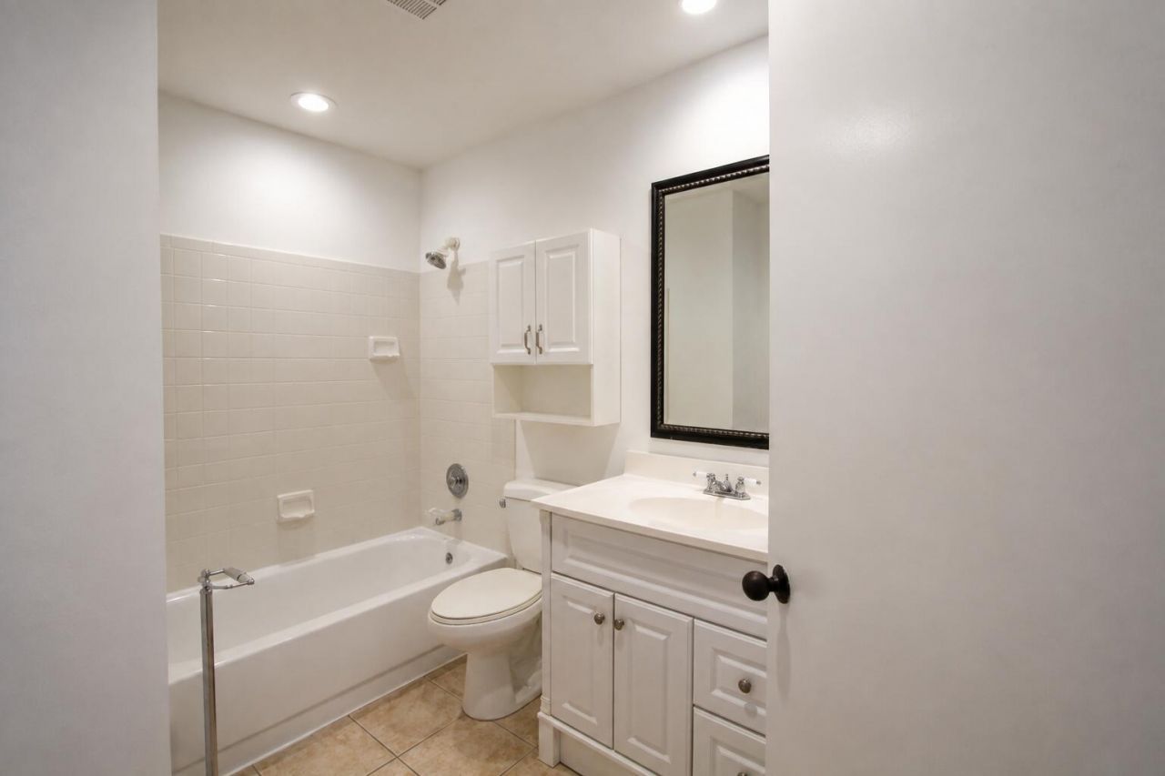 954 Coral Club Drive, Unit 954, Coral Springs, FL 33071 Photo