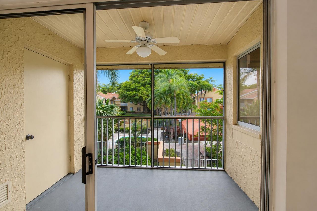 954 Coral Club Drive, Unit 954, Coral Springs, FL 33071 Photo