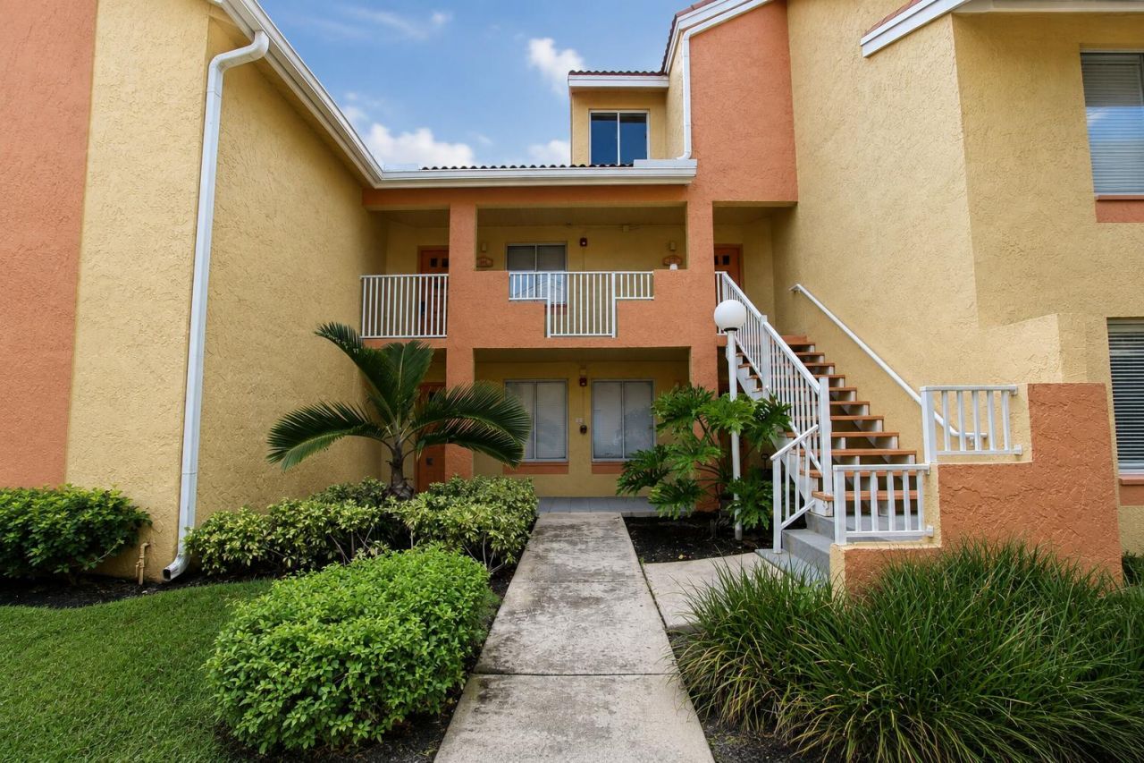 954 Coral Club Drive, Unit 954, Coral Springs, FL 33071 Photo