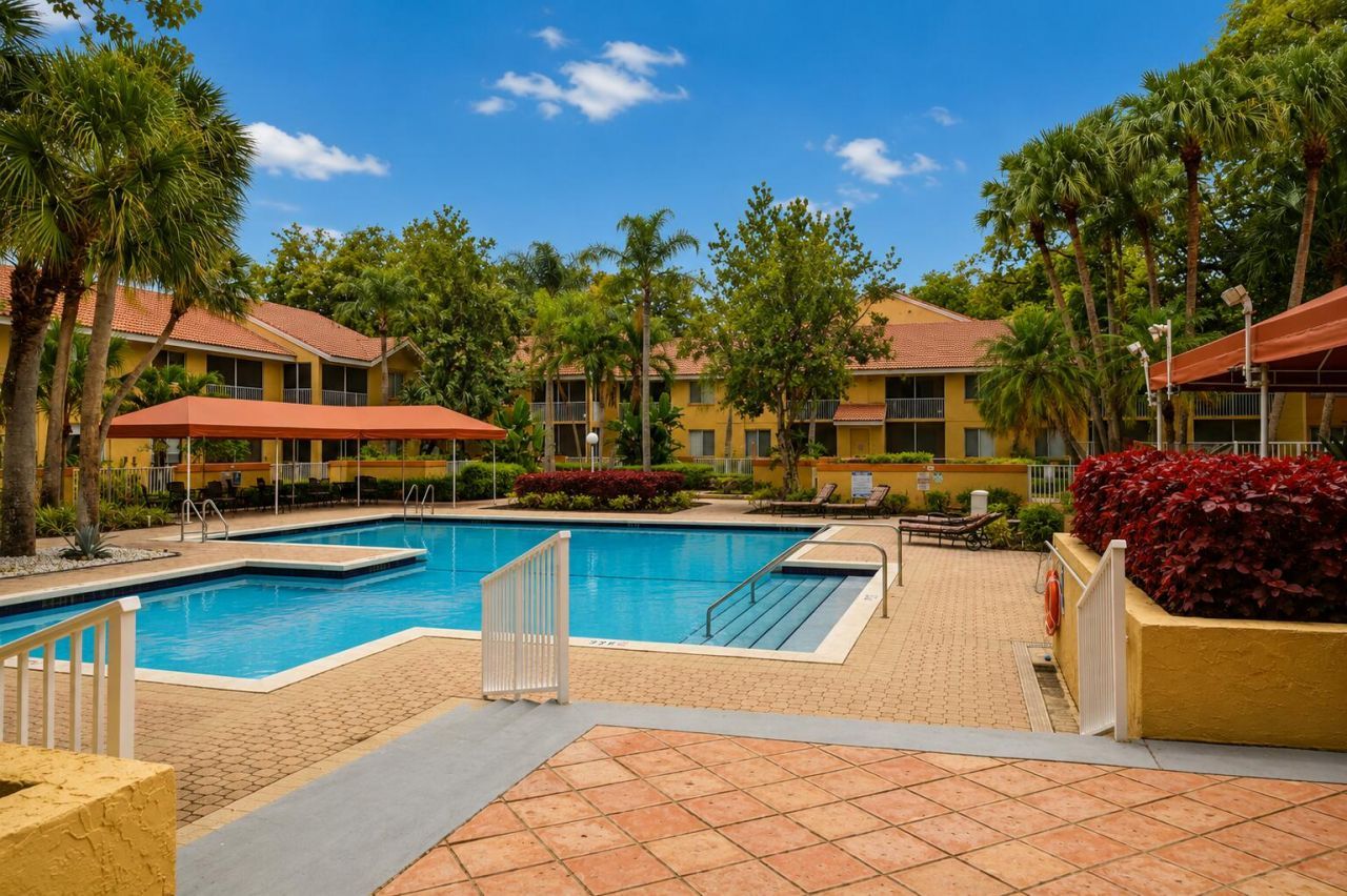 954 Coral Club Drive, Unit 954, Coral Springs, FL 33071 Photo