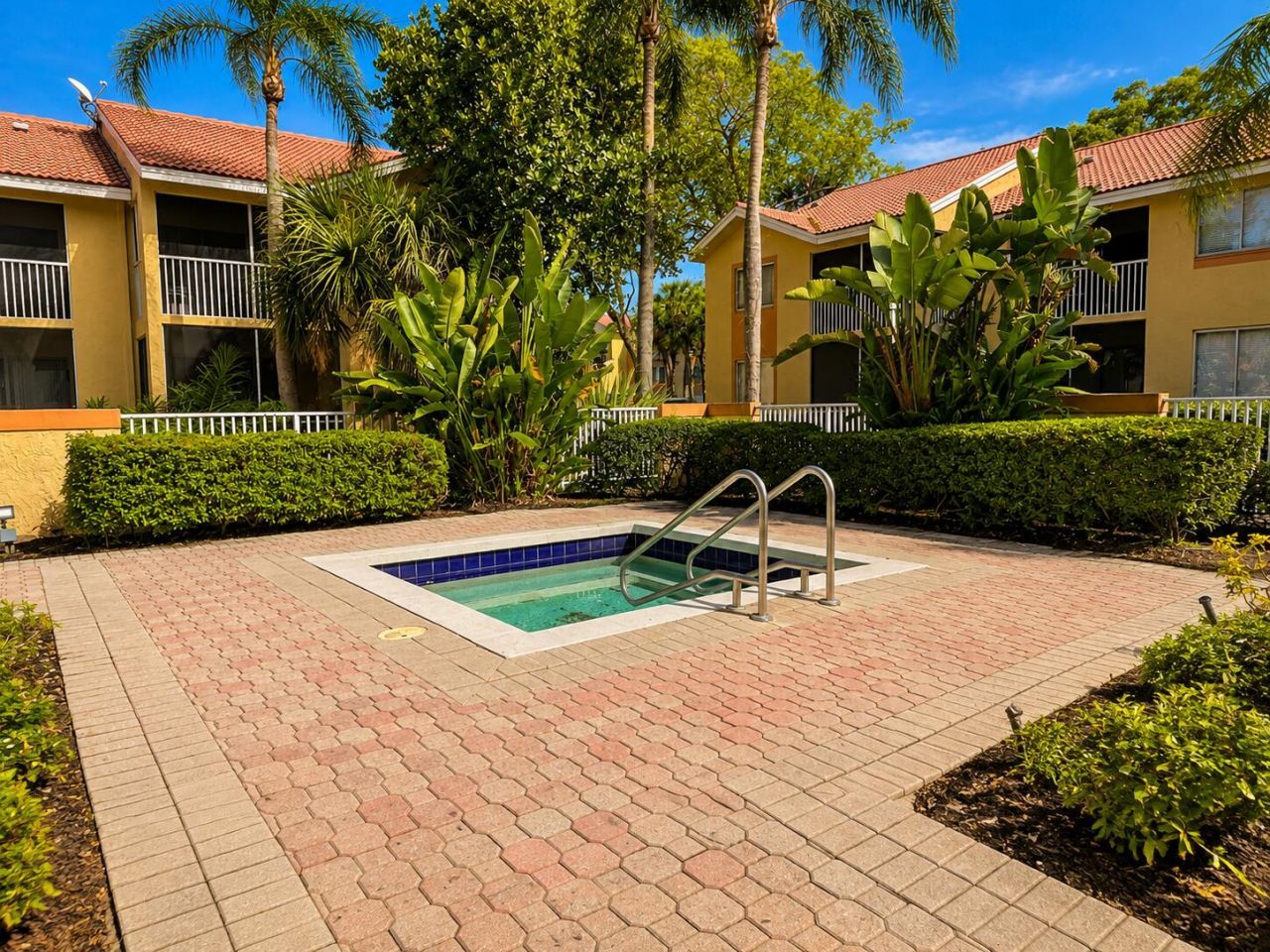 954 Coral Club Drive, Unit 954, Coral Springs, FL 33071 Photo