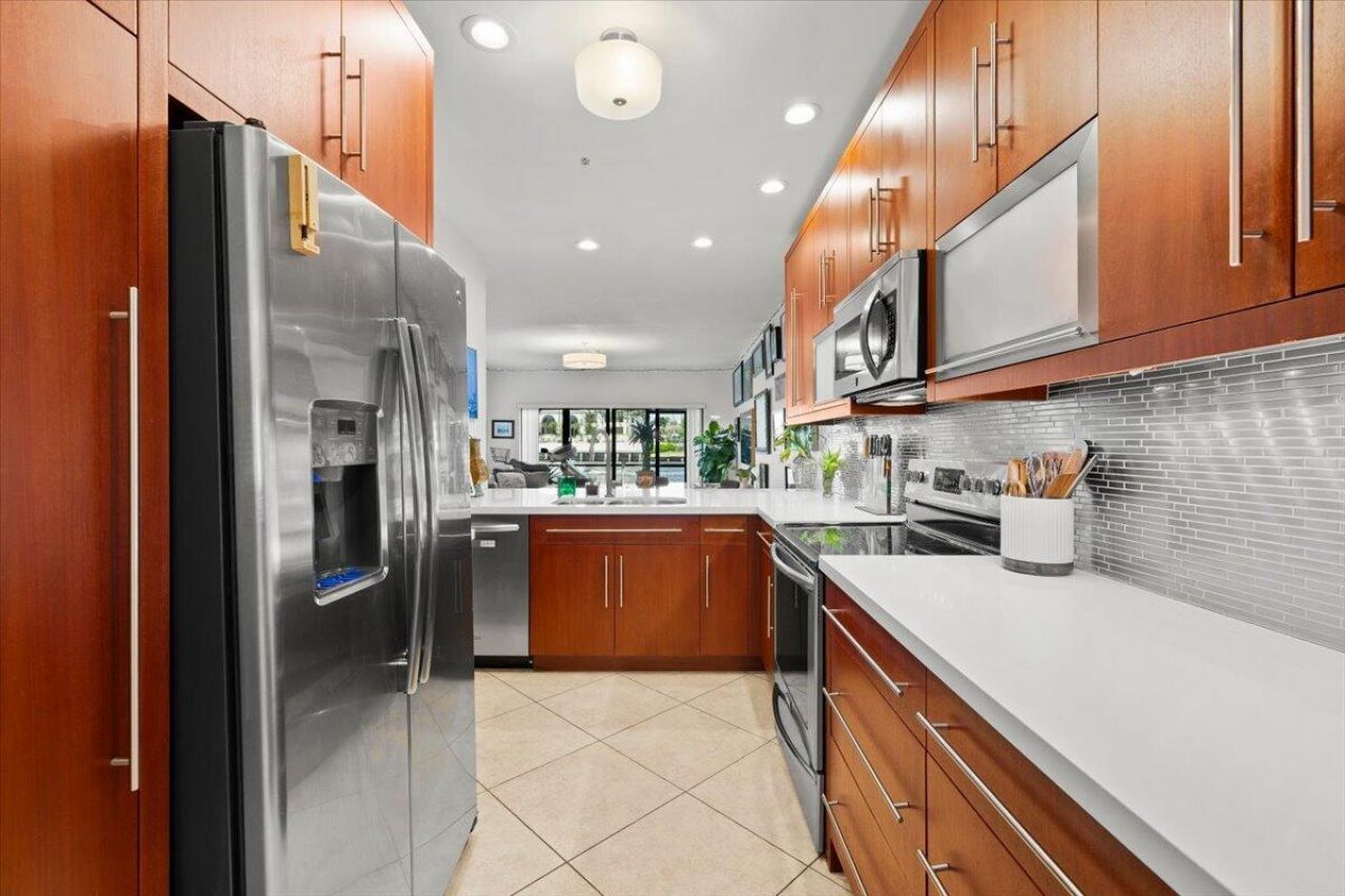 1301 N Riverside Drive, Unit 1, Pompano Beach, FL 33062 Photo