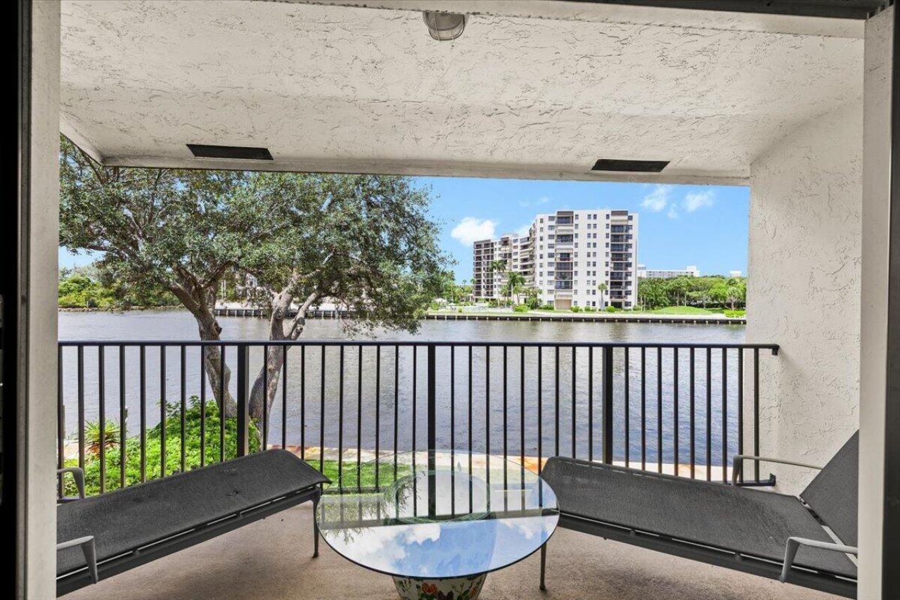 1301 N Riverside Drive, Unit 1, Pompano Beach, FL 33062 Photo