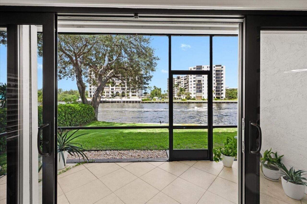 1301 N Riverside Drive, Unit 1, Pompano Beach, FL 33062 Photo