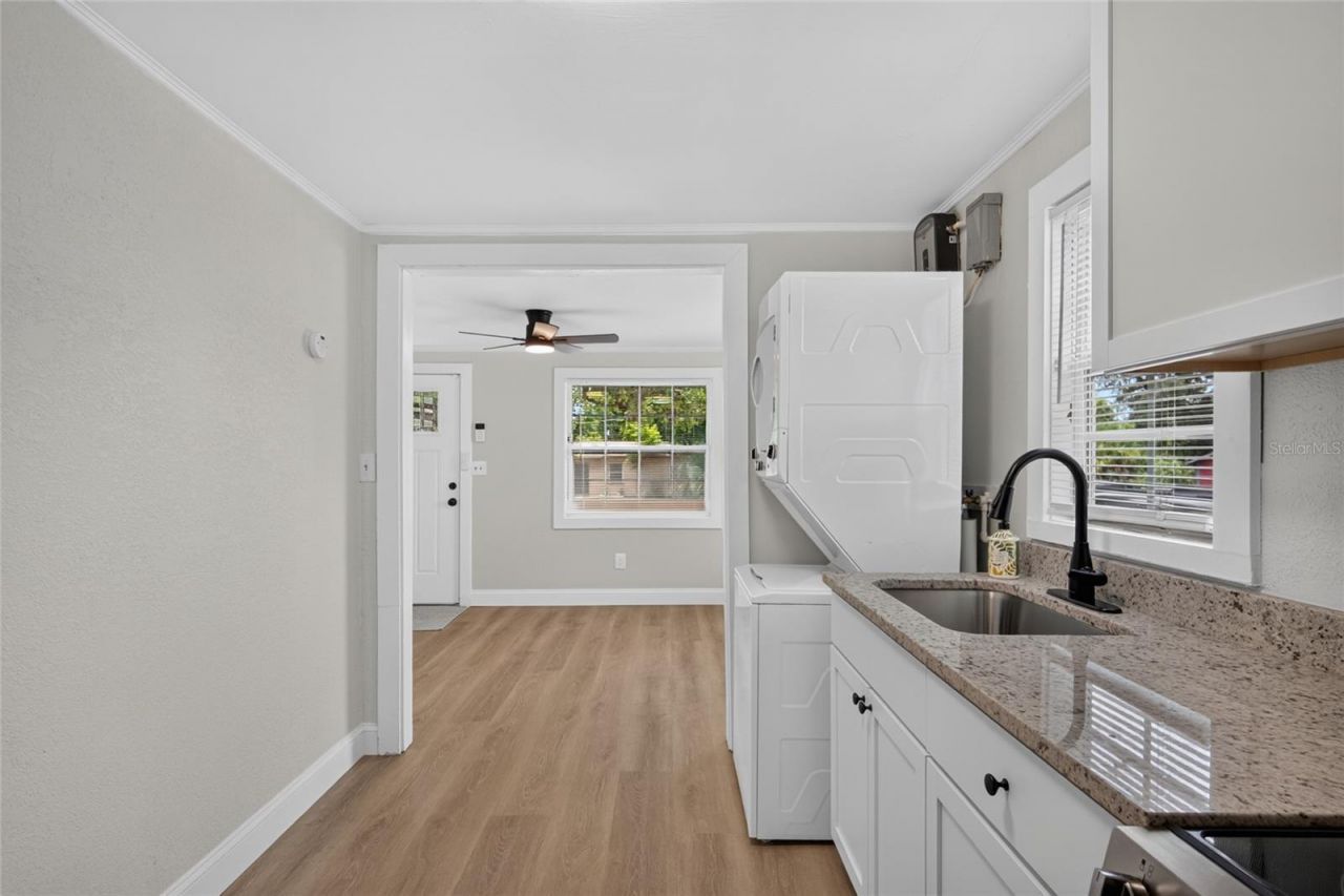 1545 29th Street , Sarasota, FL 34234 Photo