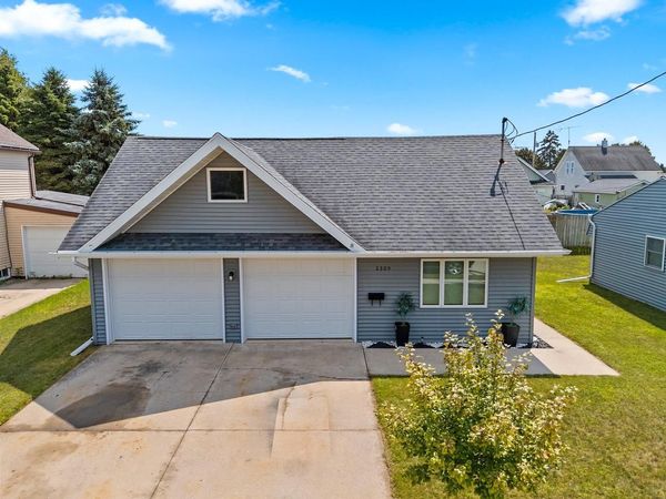 2309 9th PLACE, Two Rivers, WI 54241