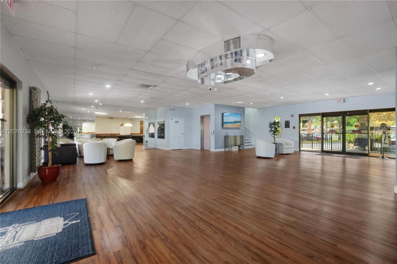 201 Berkley Rd, Unit 102, Hollywood, FL 33024 Photo