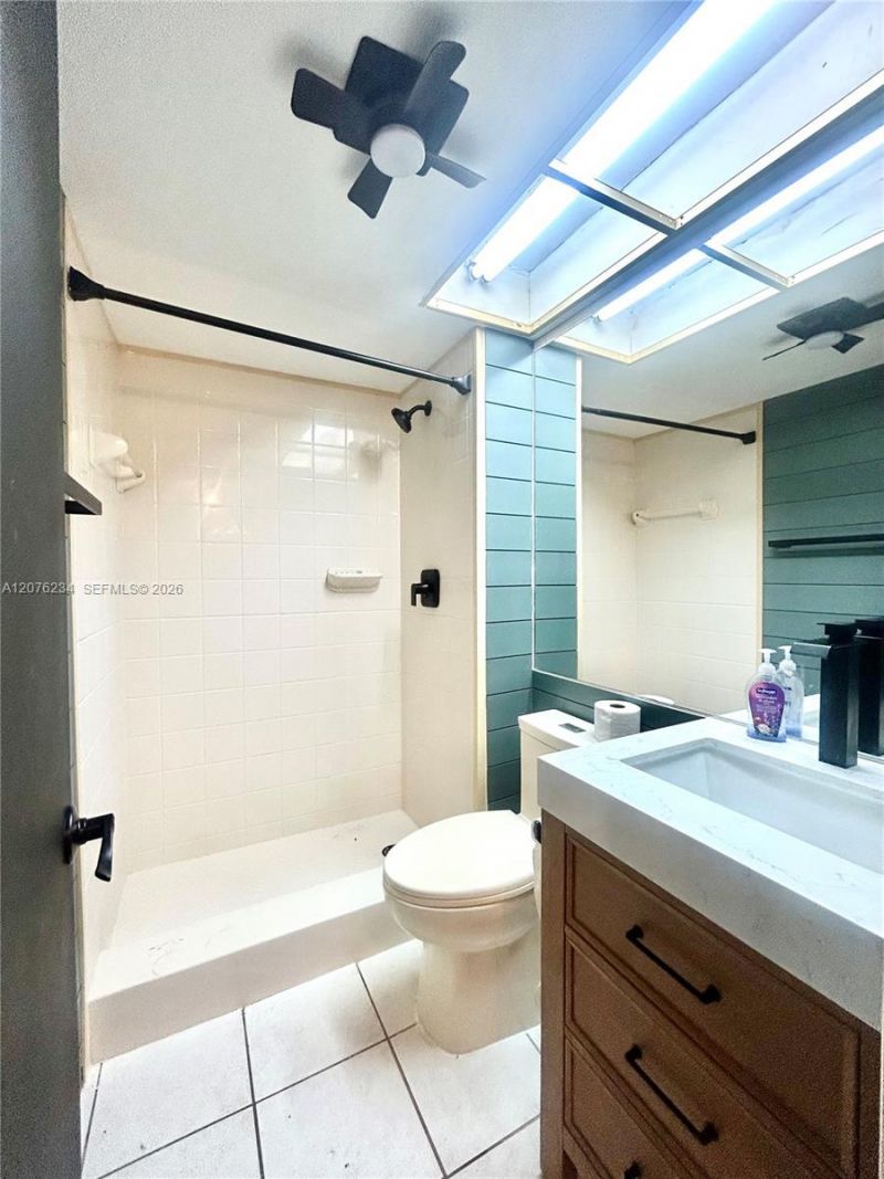 201 Berkley Rd, Unit 102, Hollywood, FL 33024 Photo
