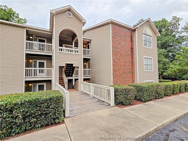 698 Bartons Landing Place, Unit 4, Fayetteville, NC 28314