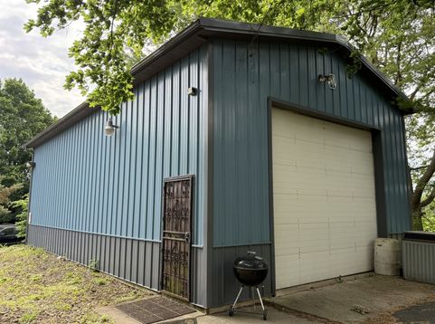 Main Photo