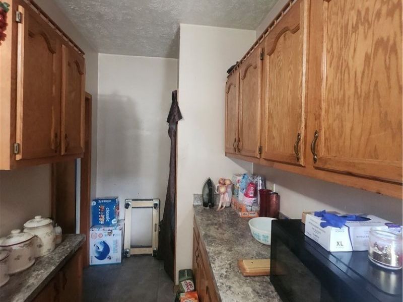 2922 Minnie Avenue, Cleveland, OH 44104 Photo 8