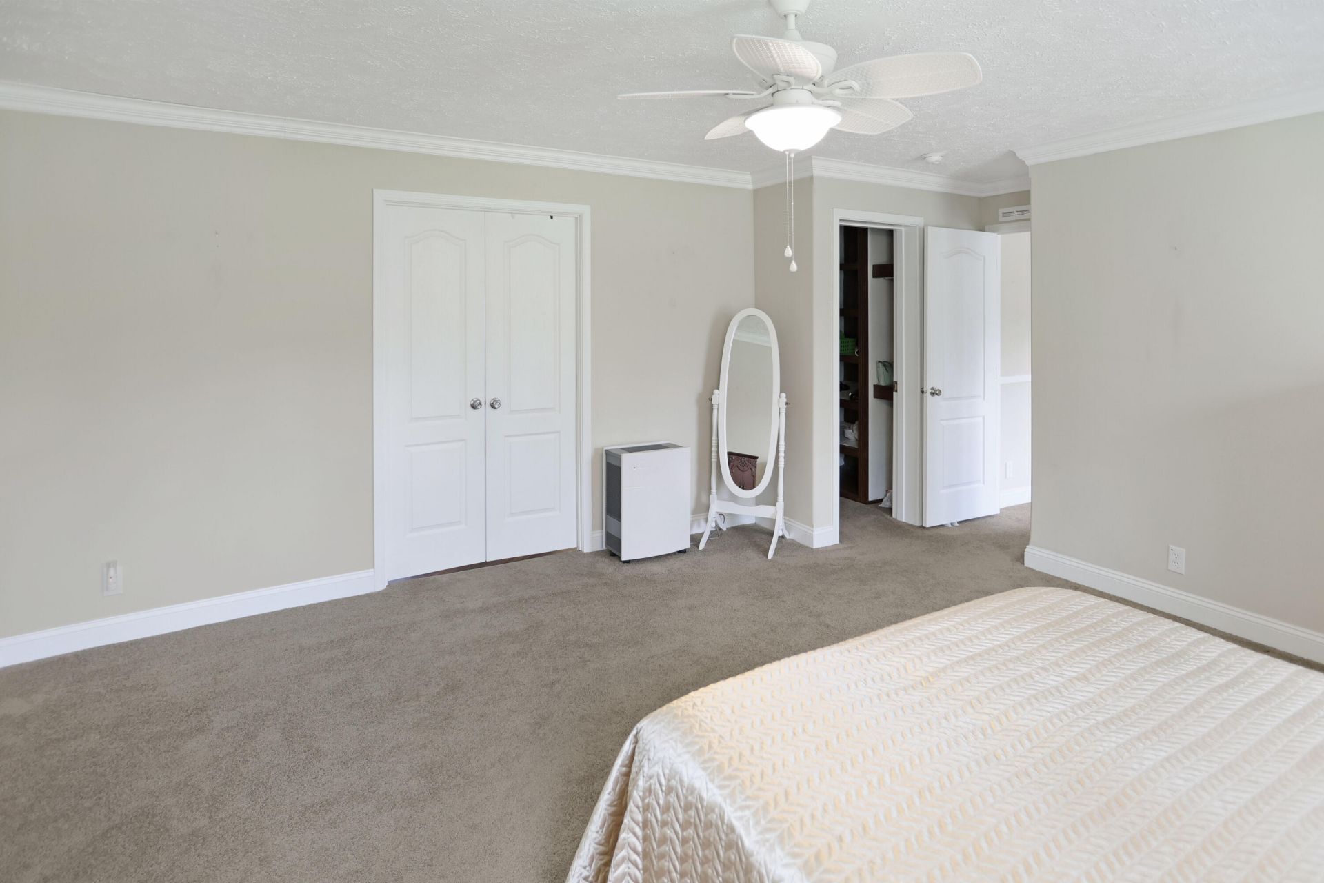 1289 Long Acre Drive Photo 12