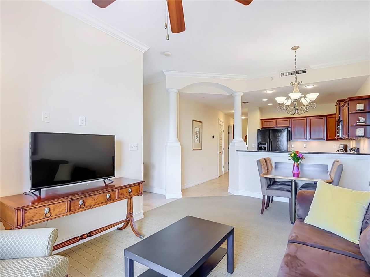 13941 Clubhouse Drive , Unit 304, Tampa, FL 33618 Photo