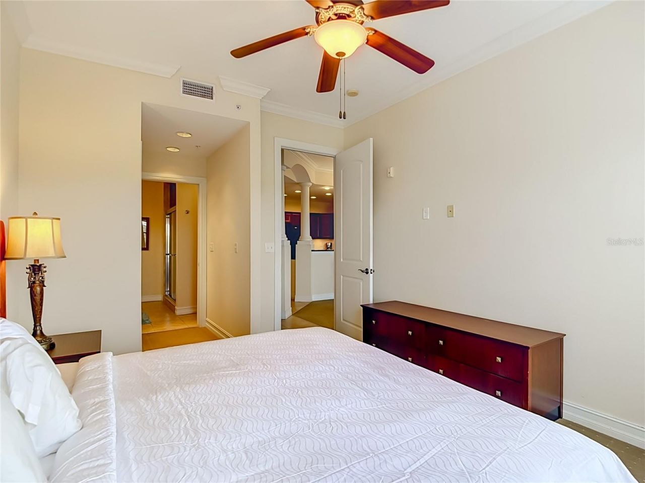 13941 Clubhouse Drive , Unit 304, Tampa, FL 33618 Photo