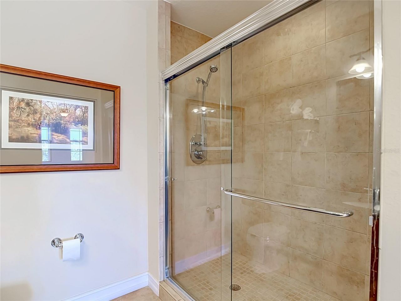 13941 Clubhouse Drive , Unit 304, Tampa, FL 33618 Photo