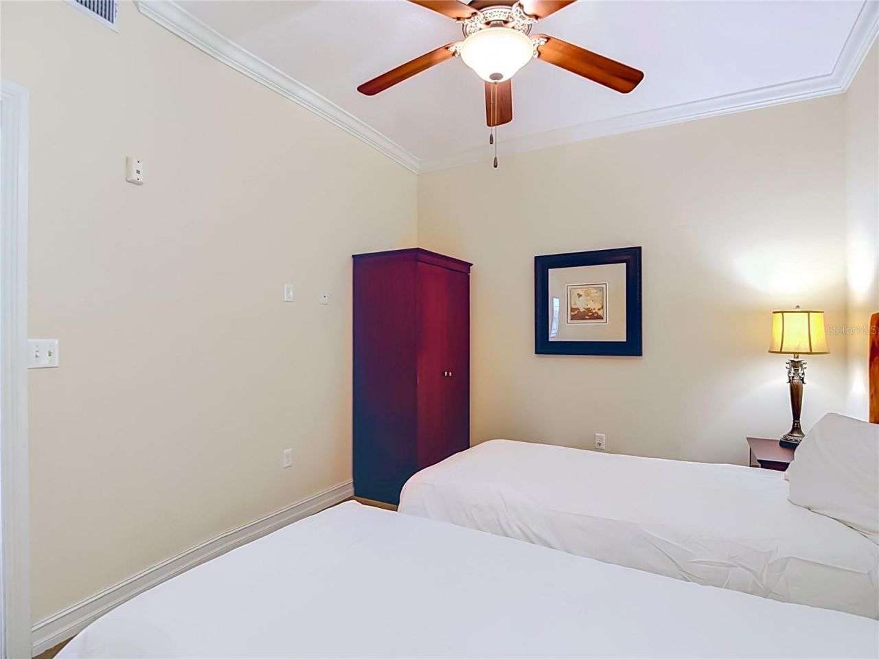 13941 Clubhouse Drive , Unit 304, Tampa, FL 33618 Photo