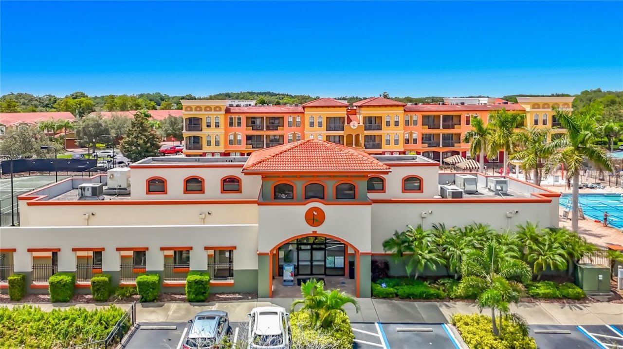 13941 Clubhouse Drive , Unit 304, Tampa, FL 33618 Photo