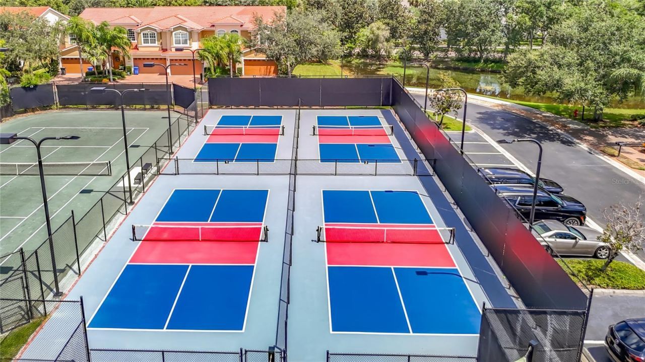 13941 Clubhouse Drive , Unit 304, Tampa, FL 33618 Photo