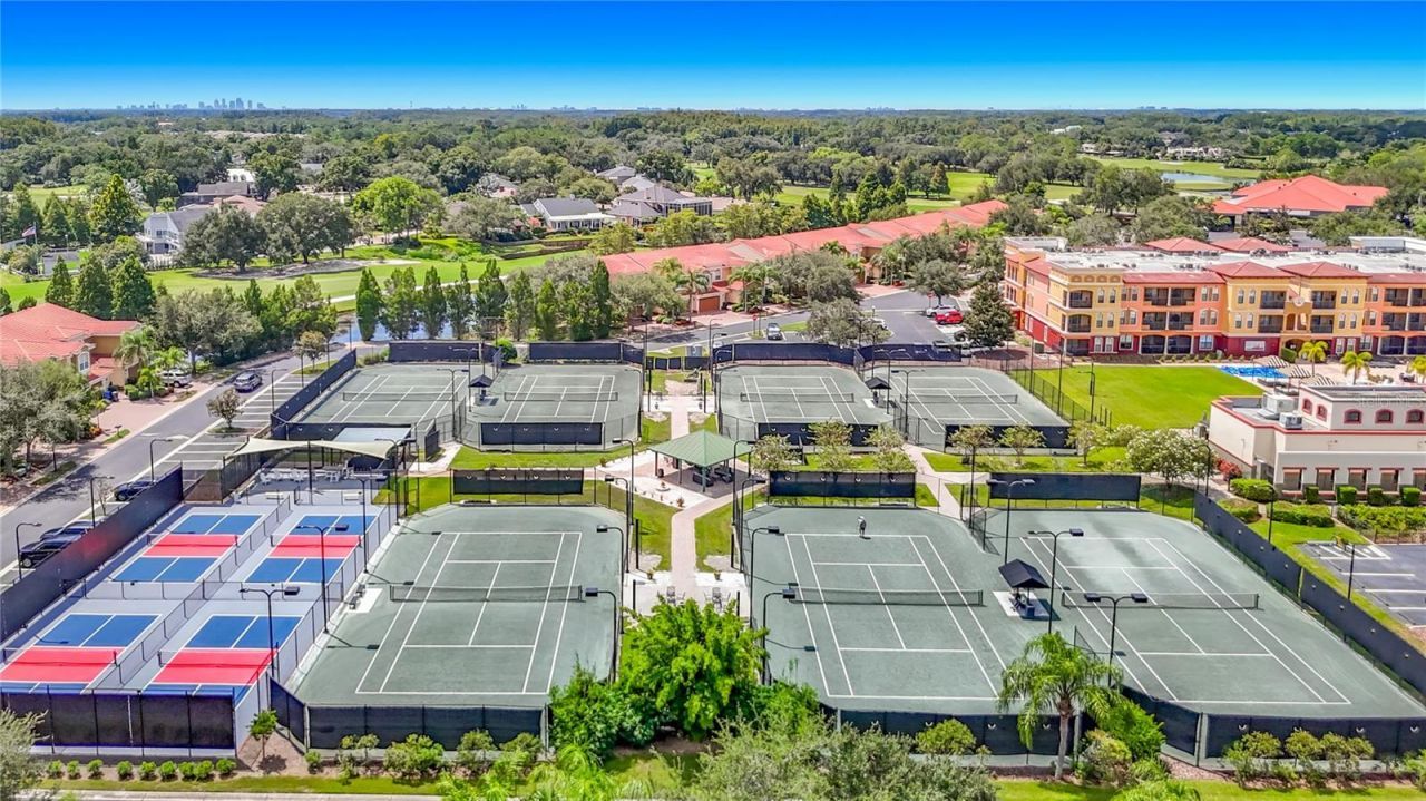 13941 Clubhouse Drive , Unit 304, Tampa, FL 33618 Photo