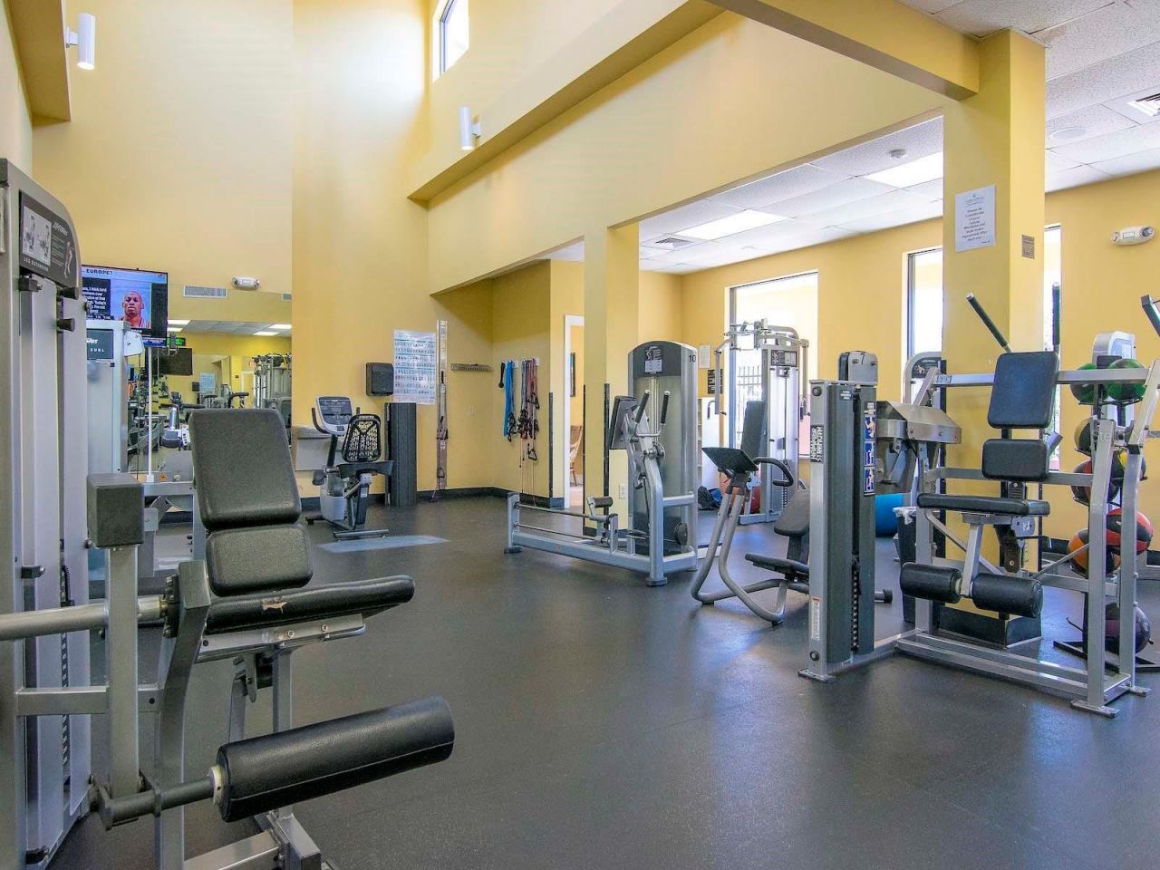 13941 Clubhouse Drive , Unit 304, Tampa, FL 33618 Photo