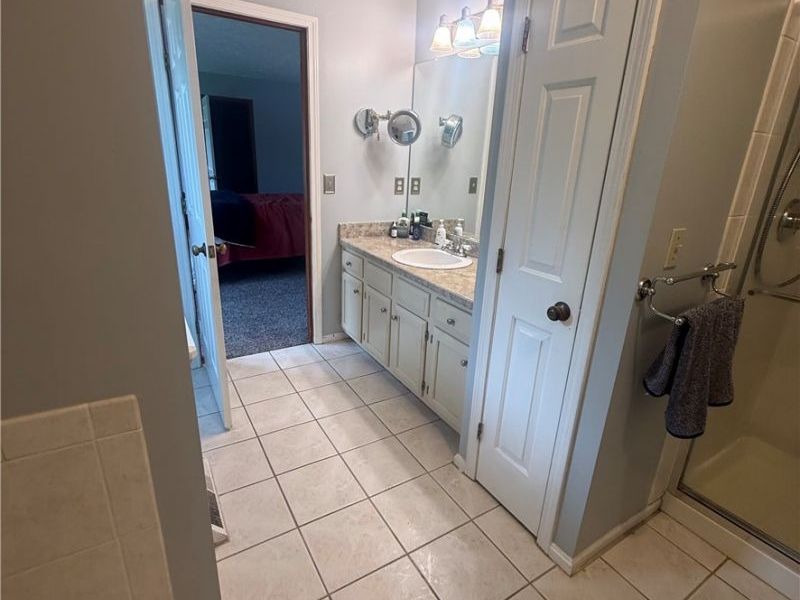 5630 Huntington Reserve Drive, Parma, OH 44134 Photo 34