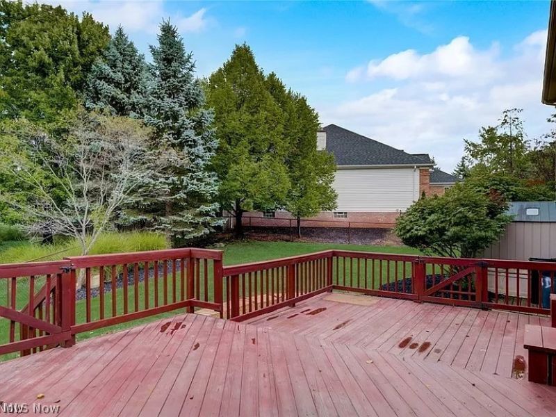 5630 Huntington Reserve Drive, Parma, OH 44134 Photo 6