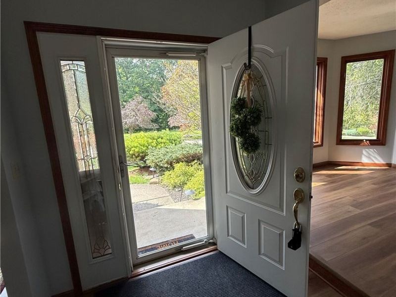 5630 Huntington Reserve Drive, Parma, OH 44134 Photo 7