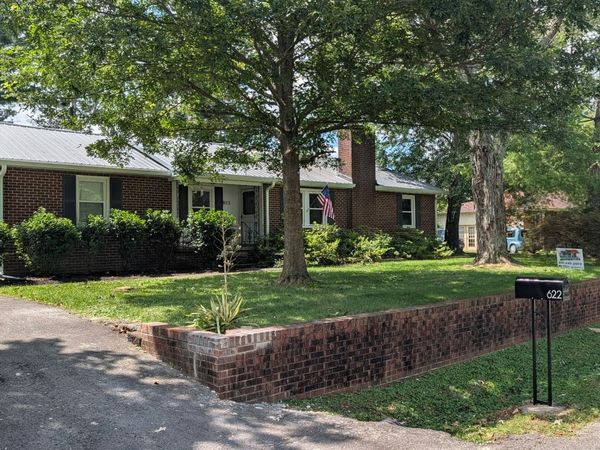 622 Larrymore Dr, Manchester, TN 37355