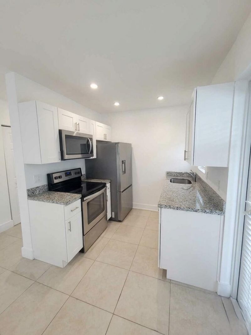 1415 SE 2nd Street, Unit 2, Fort Lauderdale, FL 33301 Photo