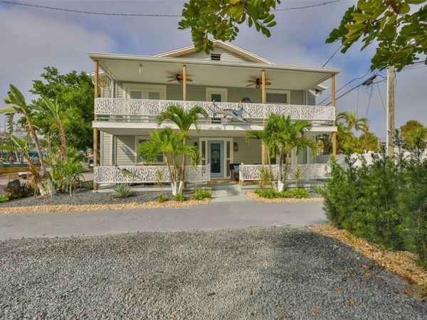 134 86TH TERRACE , TREASURE ISLAND, FL 33706