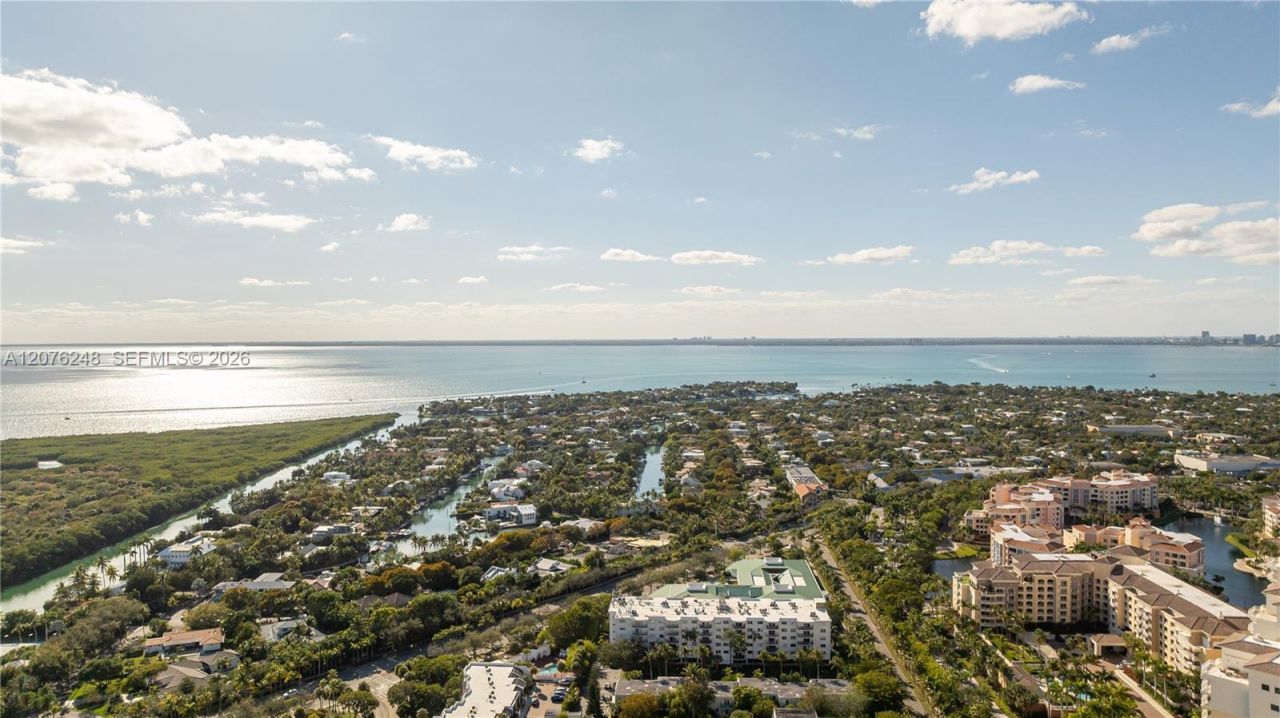 210 Sea View Dr , Unit 207, Key Biscayne, FL 33149 Photo