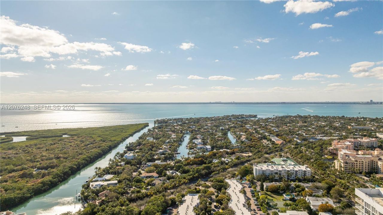 210 Sea View Dr , Unit 207, Key Biscayne, FL 33149 Photo